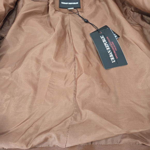 Urban Republic Brown Jacket Size M NEW. - Picture 16 of 17